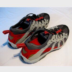 ECCO Receptor 'Hydro' Shoes M-9 (BRAND NEW!) Unisex